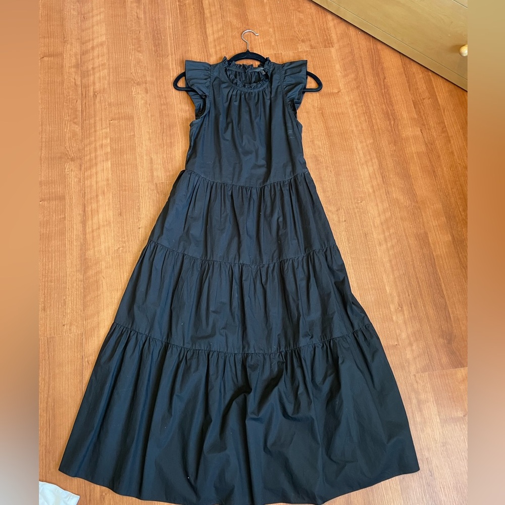 Black teared maxi dress